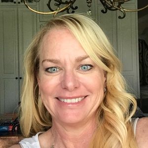 Meet your Posher, Shelli